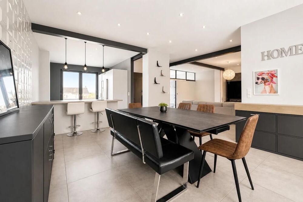 Maison de 8 pièces de 197,6 m² à Yutz