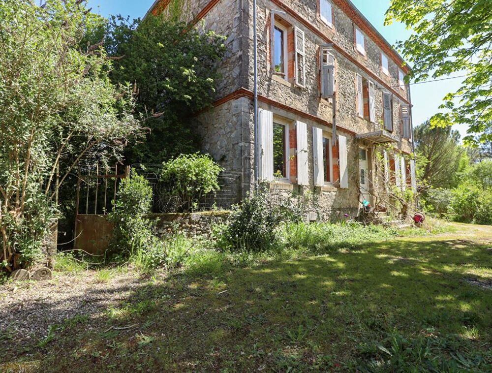 Superbe maison de maître - 284 m² habitables - Parc arboré de 3 800 m²