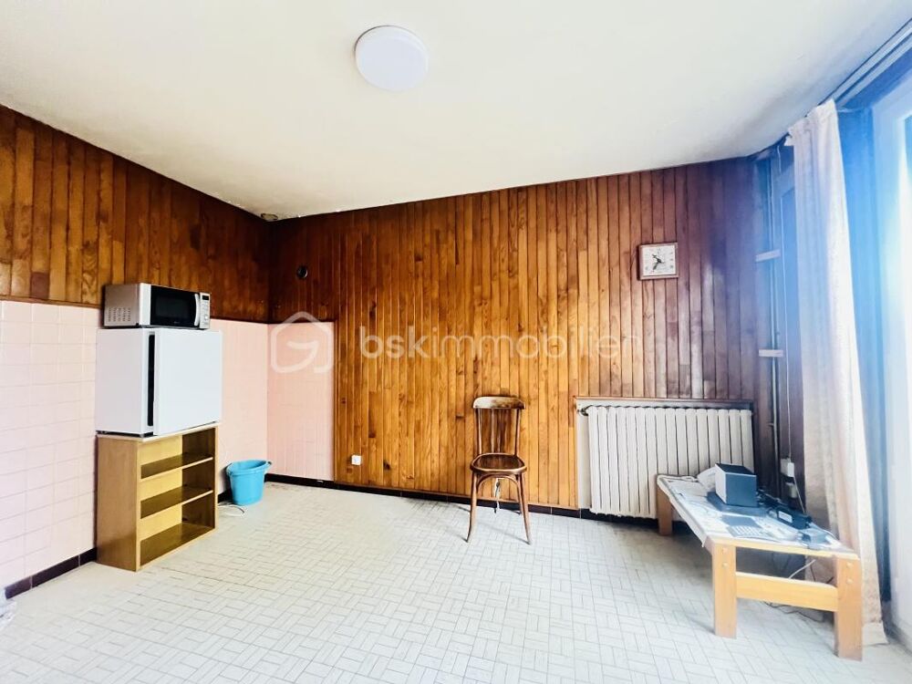 Vente Maison Maison de charme 77 m²/Sous-sol total/Garage Un beau potentiel à révéler Ivry sur seine