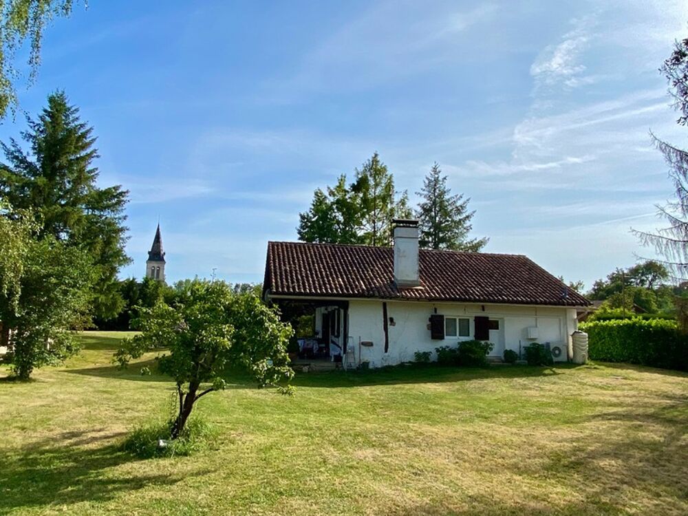 MAISON A COLOMBAGES RENOVEE AVEC GITE INDEPENDANT SUR 2700 M2 DE TERRAIN A LACQUY