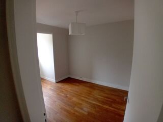  Appartement à louer 1 pièce 46 m²
