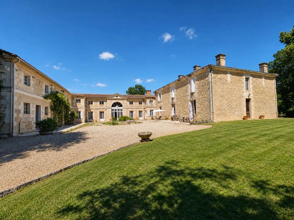 Propriété de 12 pièces de 820 m² à Samazan