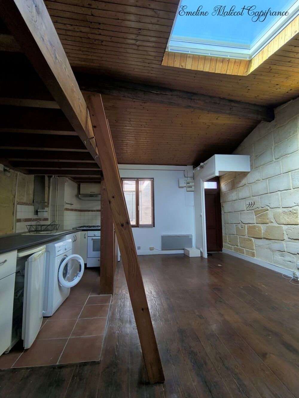 Vente Appartement Bordeaux – Dernier étage – Chambre + bureau – DPE D Bordeaux