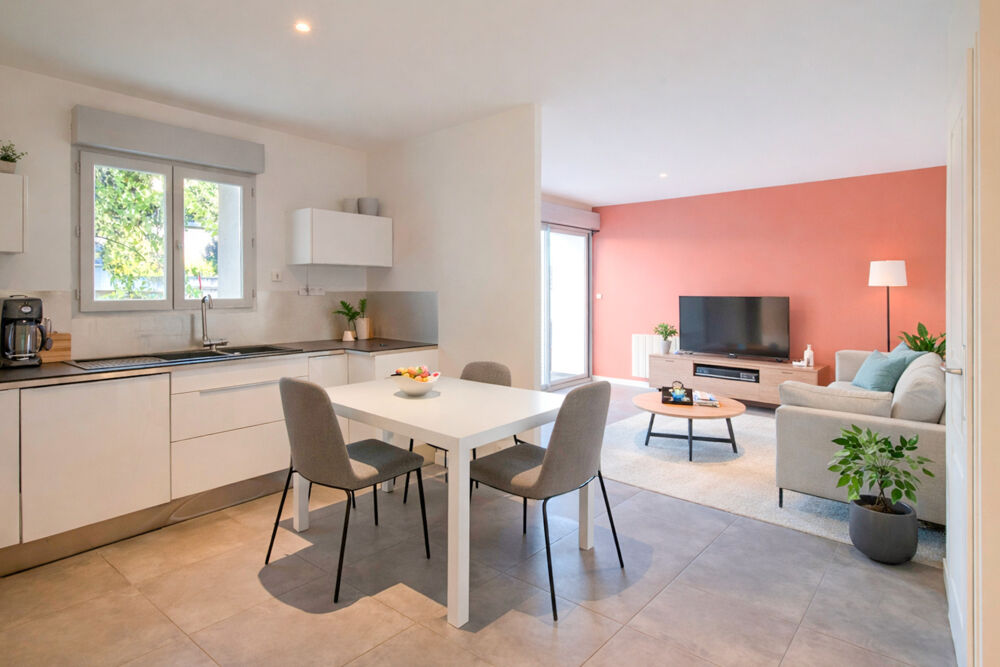 Vente Maison Maison à vendre 5 pièces - 4 Chambres - 122 m2 - FONTAINES SAINT MARTIN (69270) Fontaines saint martin