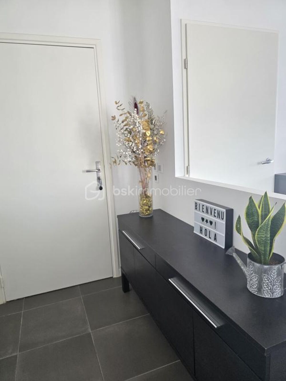 Vente Appartement Exclusivité – Bel appartement T4/T5 de 93 m² au 8ème étage, terrasse plein ciel & double parking – Ginko Bordeaux