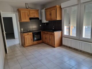  Appartement à louer 5 pièces 110 m²