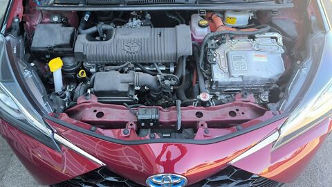 Yaris 1.5 VVTi 100 Hybrid E-CVT Collection 2017 occasion 10300 Sainte Savine
