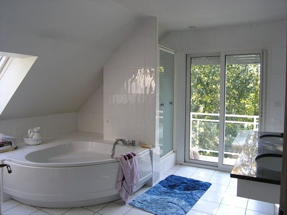 Location Maison Maison de 164m2 à louer sur La Motte-Servolex La motte servolex