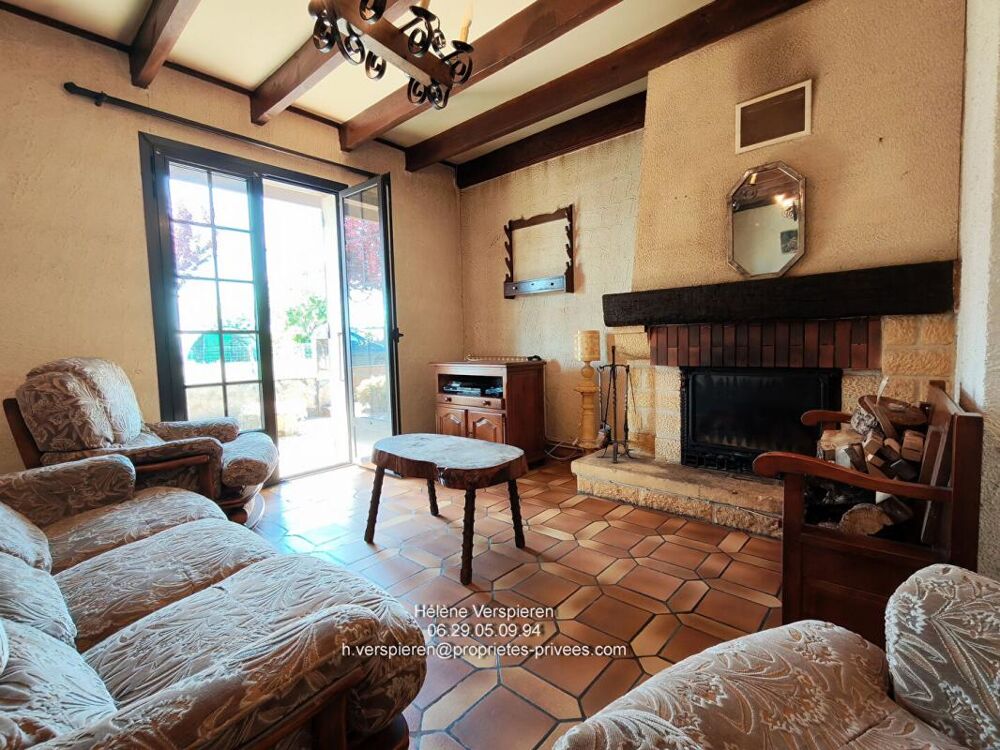 Vente Maison Maison Cales 6 pièce(s) 4 chambres133 m2 Garage/dépendances et terrain constructible Cales