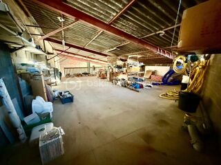  Immeuble � vendre 1 pi�ce 220 m�