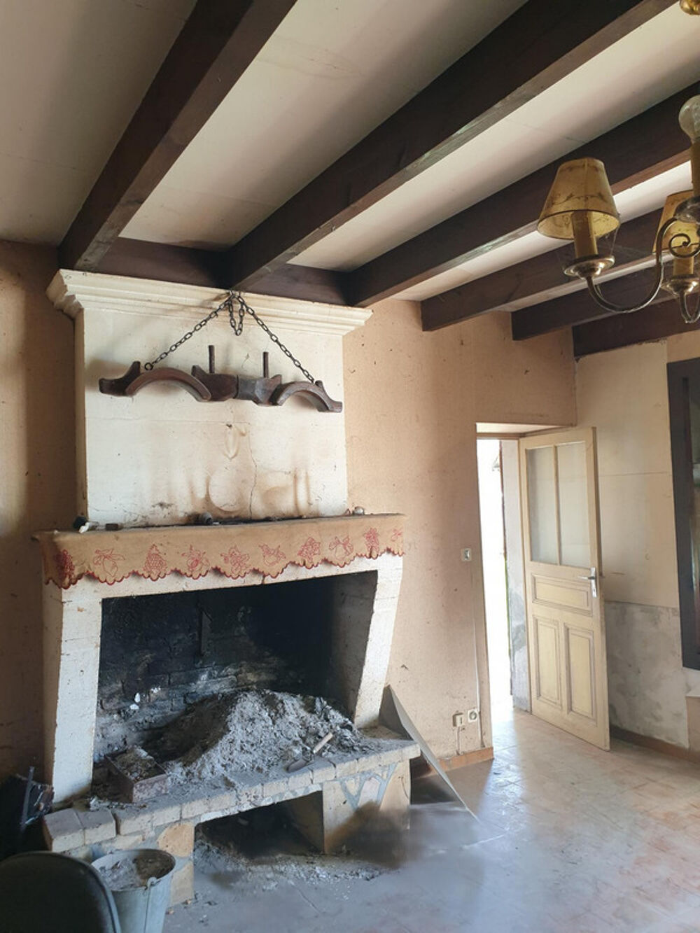 Vente Maison Maison et dépendances proche de BAIGNES SAINTE RADEGONDE (16) Baignes sainte radegonde