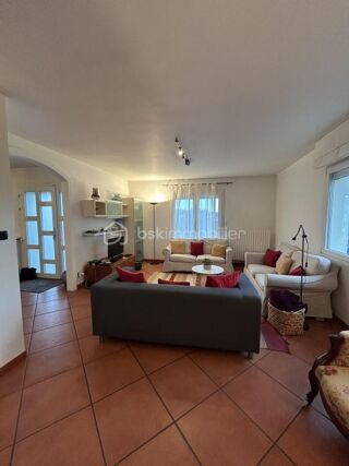  Maison � vendre 7 pi�ces 165 m�