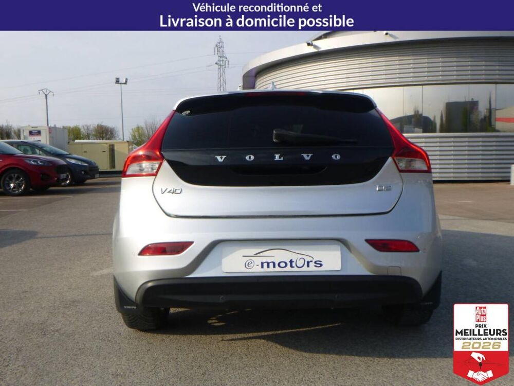 V40 D2 120 Geartronic 6 - Momentum 2017 occasion 10150 Lavau