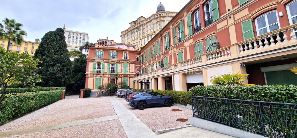 ? Beau studio récent avec terrasse, vue dégagée & aperçu mer  6? étage
