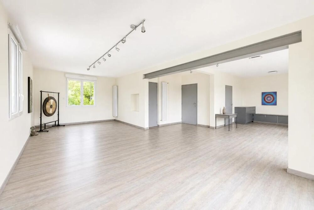 Vente Maison Maison de 8 pièces de 190.27 m² à Saint-Pierre-des-Corps Saint pierre des corps