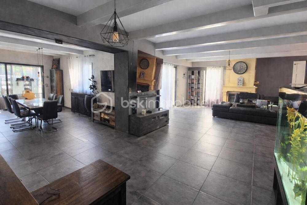 Vente Maison Charmante maison familiale de 250m² !!!! Noailles