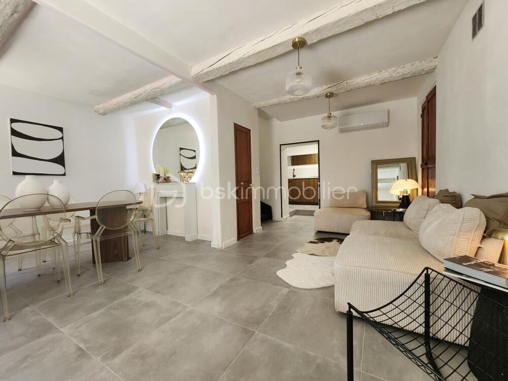 EXCLUSIVITÉ, VILLELAURE Maison de village en pierres entièrement rénovée