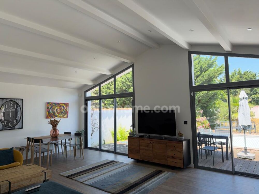 VILLA DARCHITECTE DE PLAIN-PIED  LA COUARDE-SUR-MER (PLAGE À PIED)