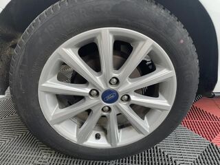 B-max 1.0 STCI ECOBOOST 125 TITANIUM 2016 occasion 17139 Dompierre-sur-Mer