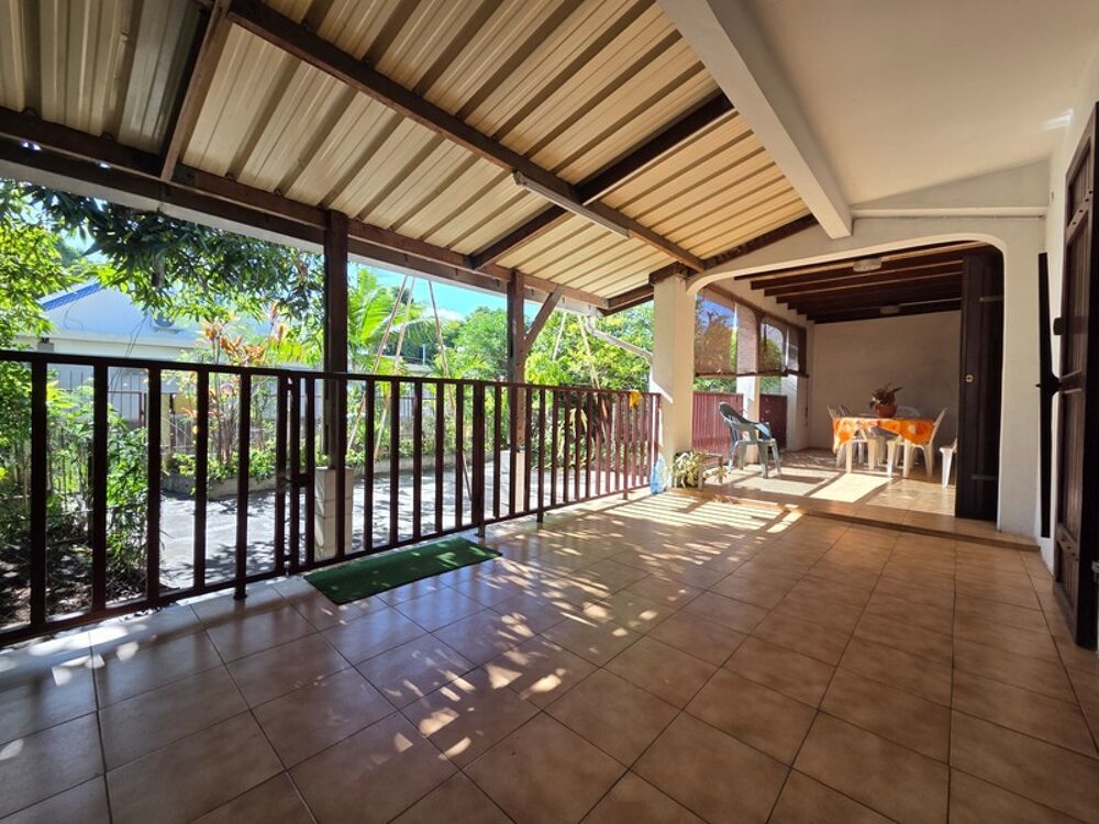 RARE  Grande Villa avec Dépendance  Centre-Ville au Calme