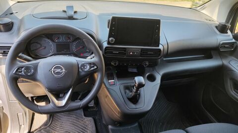 Combo VU M IV 1.5 D 130 Elegance - Premi&egrave;re main 2021 occasion 77000 Melun