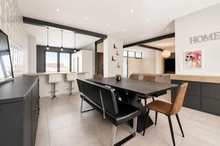  Maison à vendre 6 pièces 197 m²