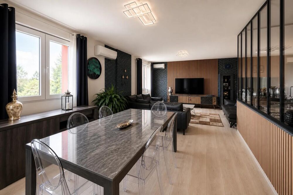 Maison de 6 pièces de 140 m² à Villeurbanne