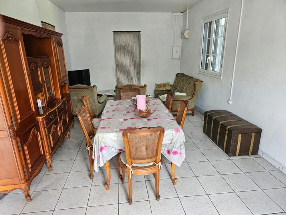 Vente Maison Maison à vendre 4 pièces SAINTE ANNE (971) Sainte anne