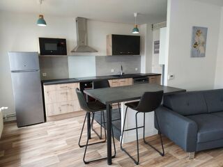  Appartement � louer 5 pi�ces 81 m�