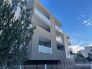  Appartement à louer 2 pièces 42 m²