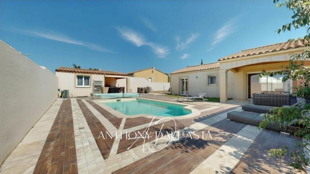 PLAIN PIED - 4 CHAMBRES - PISCINE - SALLE DE BAIN