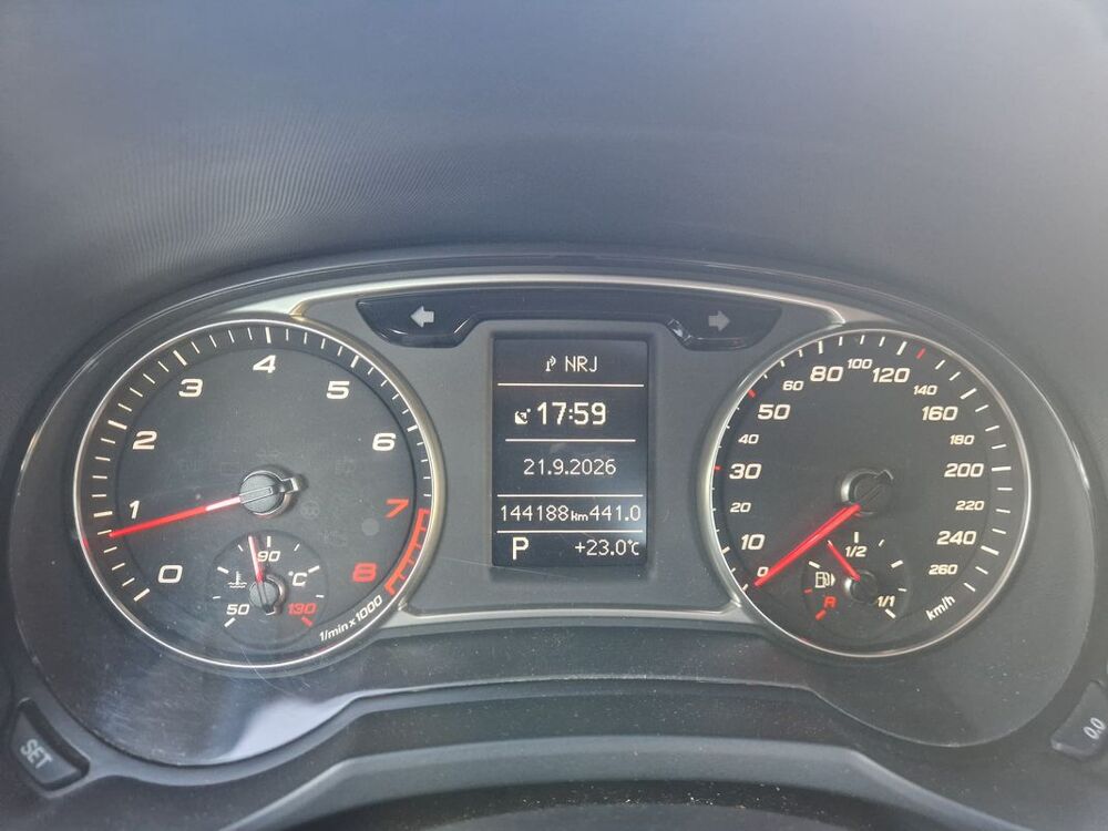 A1 1.4 TFSI 185 S-Tronic 7 S line - Automatique 2011 occasion 45000 Orleans