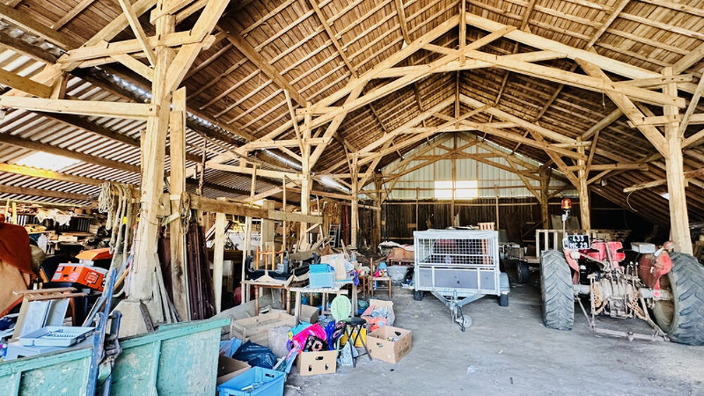 Vente Maison ARGOL – Corps de ferme avec dépendances dans un cadre bucolique Argol