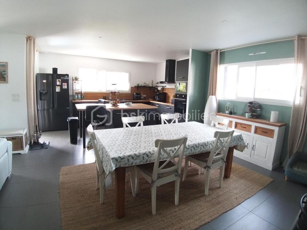 Maison contemporaine 2022  3 chambres  Piscine chauffée  Castets (40260)