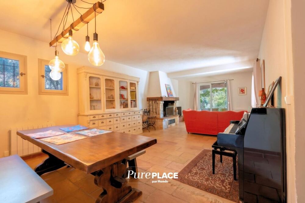 Vente Appartement Appartement T3 de 119 m² à Saint-Paul-de-Vence 06570, Route des Serres Saint paul de vence