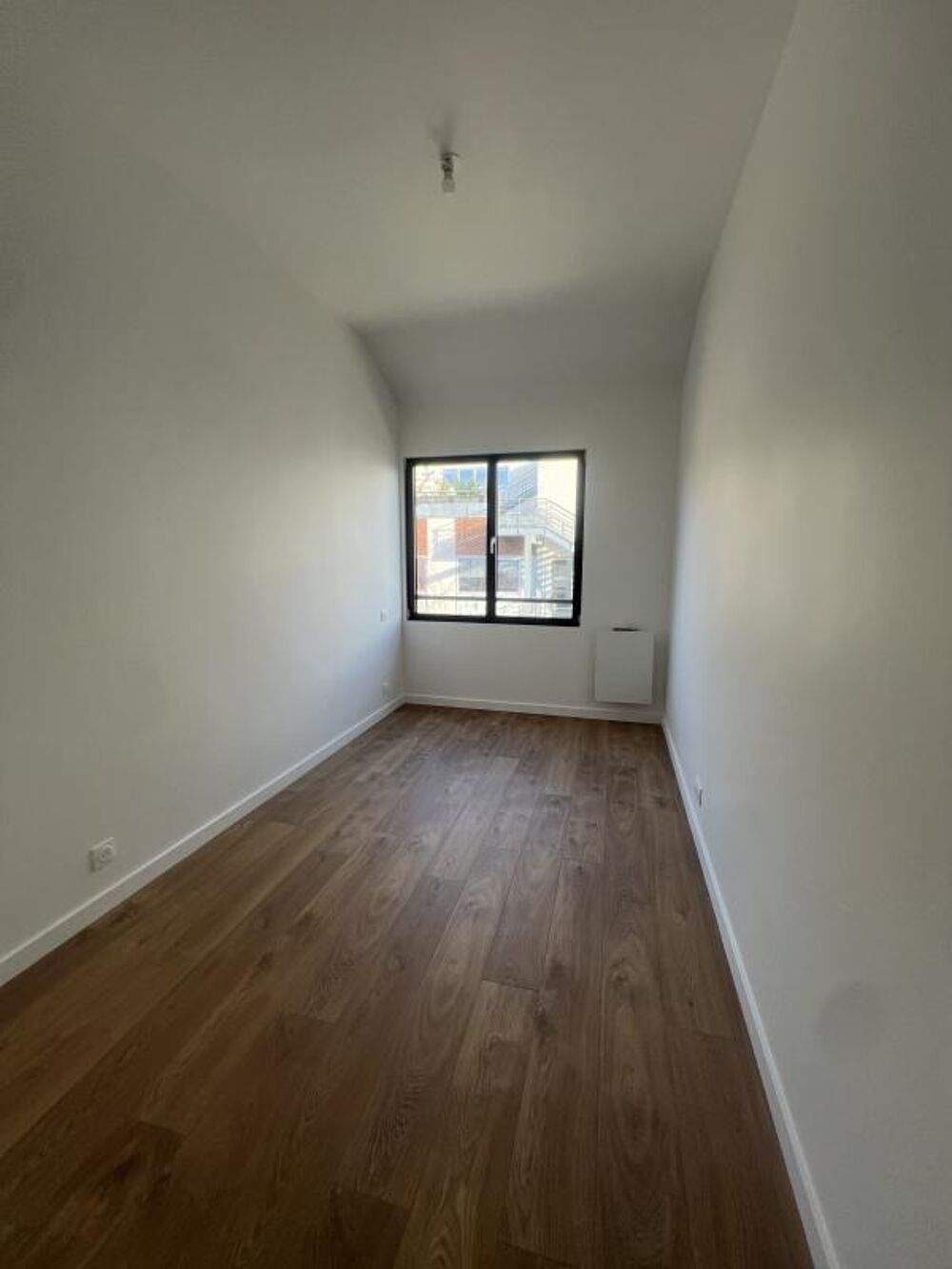 Vente Appartement **RARE - LIVRAISON RAPIDE - Appartement 5 PIECES - DERNIER ETAGE – DEUX TERRASSES + PARKING Arcueil