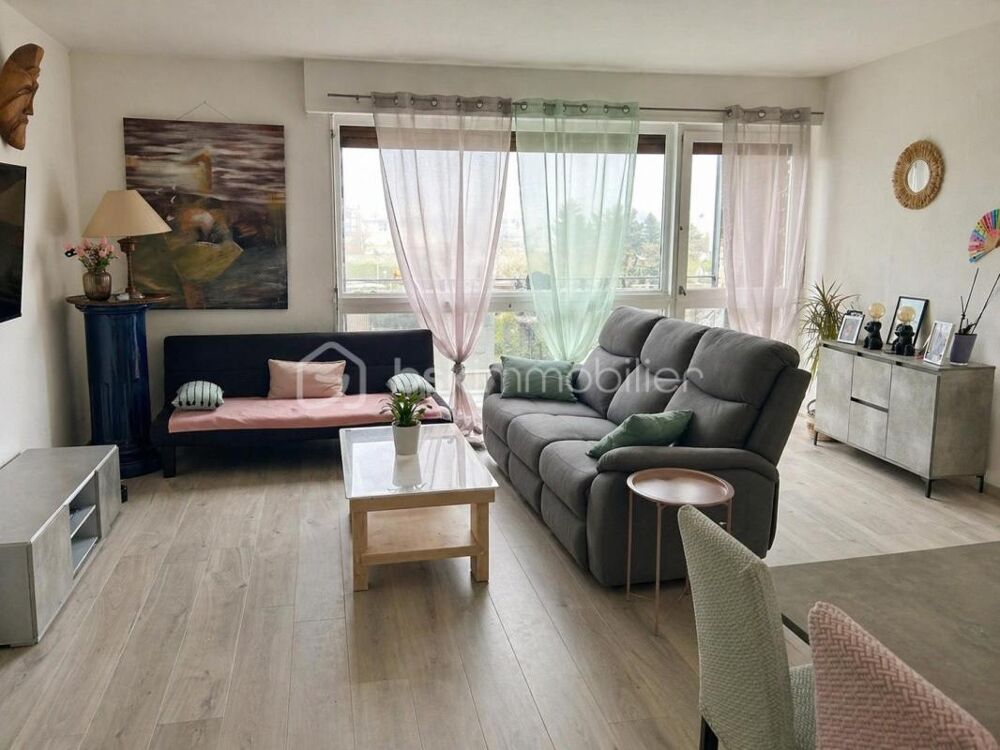 APPARTEMENT 77m²