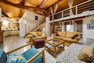 Vente Chalet Maison de 5 pièces de 160 m² et Chalet  à Chenac-Saint-Seurin Chenac saint seurin d uzet