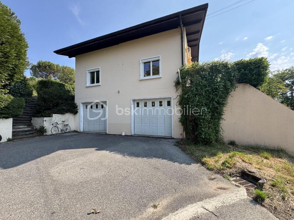 Maison 8 pièces 285 m²