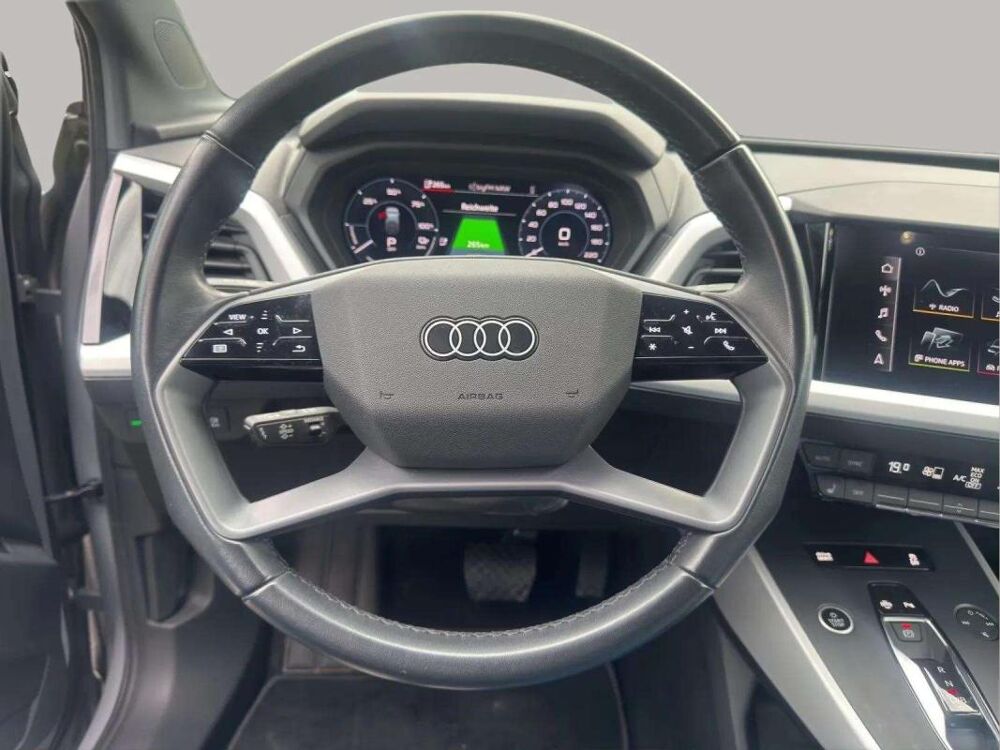 Q4 Sportback • 35 S line 170 ch Cam&eacute;ra Carplay 2023 occasion 33600 Pessac