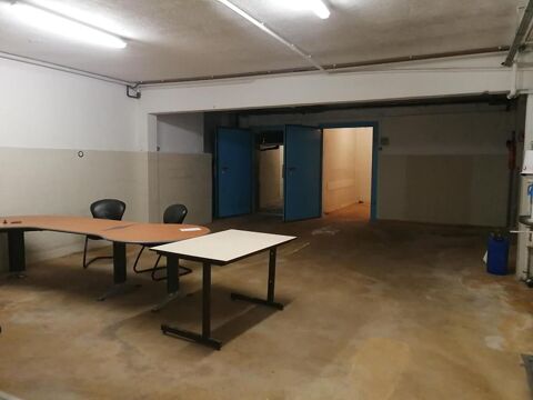   81320 LACAUNE - Entrepôt / local industriel 900 ²,  stockage ou transformation 