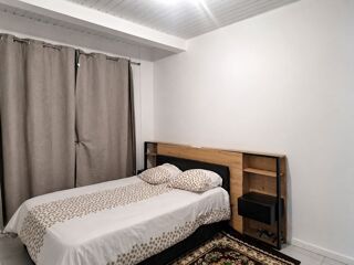  Immeuble à vendre 10 pièces 250 m²