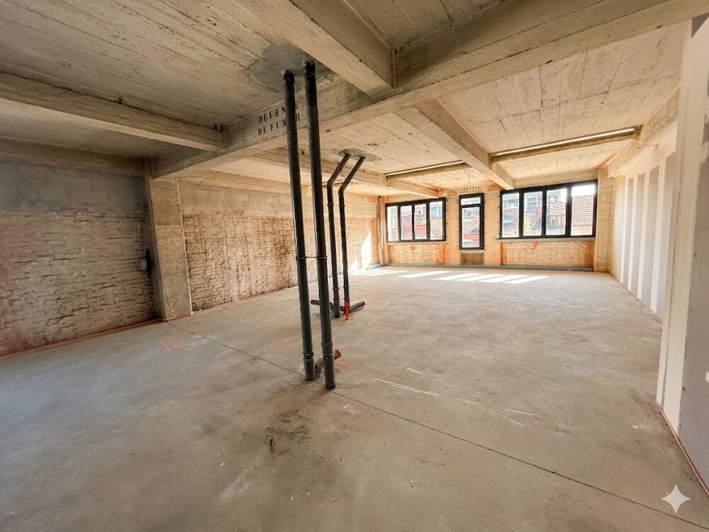 Vente Appartement HAUTEUR SOUS PLAFOND ET VOLUME EXEPTIONNEL ! Saint ouen sur seine