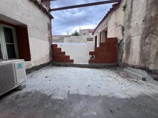  Immeuble à vendre 3 pièces 200 m²