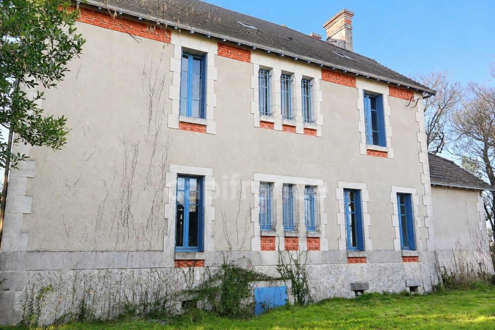 Vente Propriété/Château Un domaine n'appartient jamais tout à fait à ceux qui l'habitent, il se transmet - Bors (16) Bors de baignes