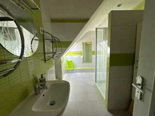  Maison � vendre 10 pi�ces 225 m�