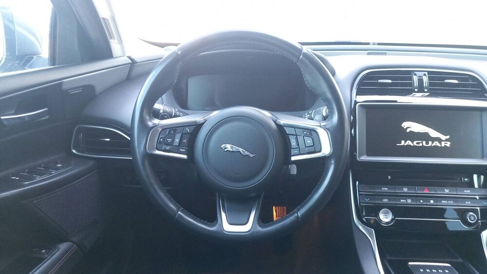 XE II 2.0 D 180 BVA Prestige - Automatique 2019 occasion 57510 Holving