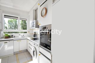  Appartement � vendre 3 pi�ces 77 m�