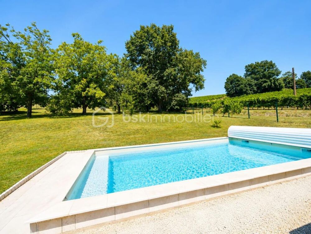 Vente Maison Maison de caractère avec deux habitations, piscine et 3 035 m² de terrain – Aux portes de Bergerac Bergerac