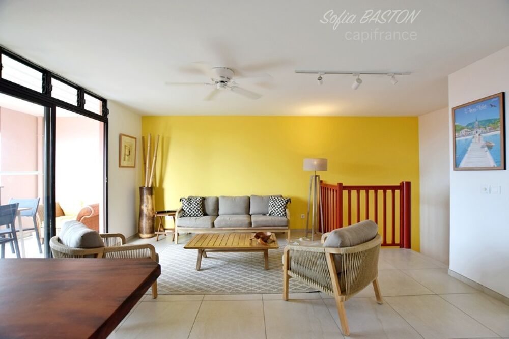 Vente Appartement À VENDRE – LES TROIS-ÎLETS MARTINIQUE – APPARTEMENT T3 DUPLEX ENTIÈREMENT RÉNOVÉ – VUE MER – PROCHE PLAGES Les trois ilets
